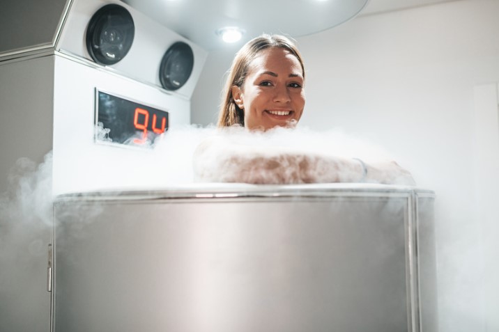 Cold plunge cryotherapy